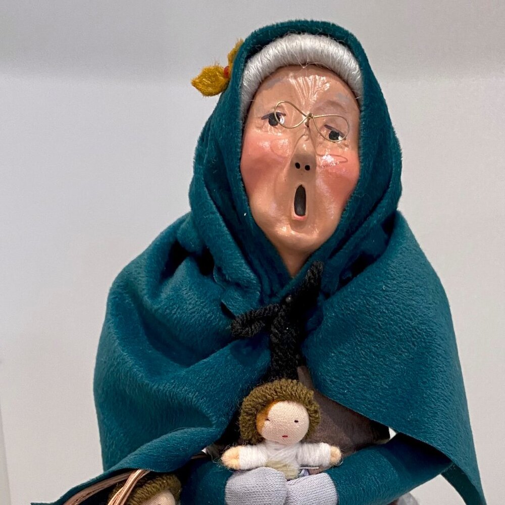Byers Caroler Old woman dollmaker collectible